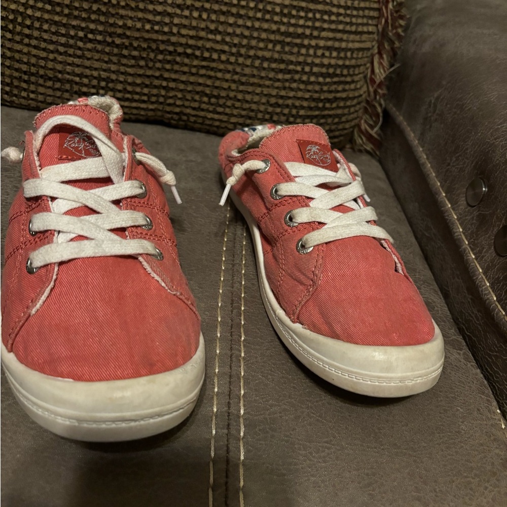 Light Red slips on Roxy shoes. Only used a handful of times